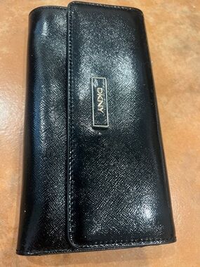 DKNY Black Saffiano Long Wallet with Gold Logo Plaque